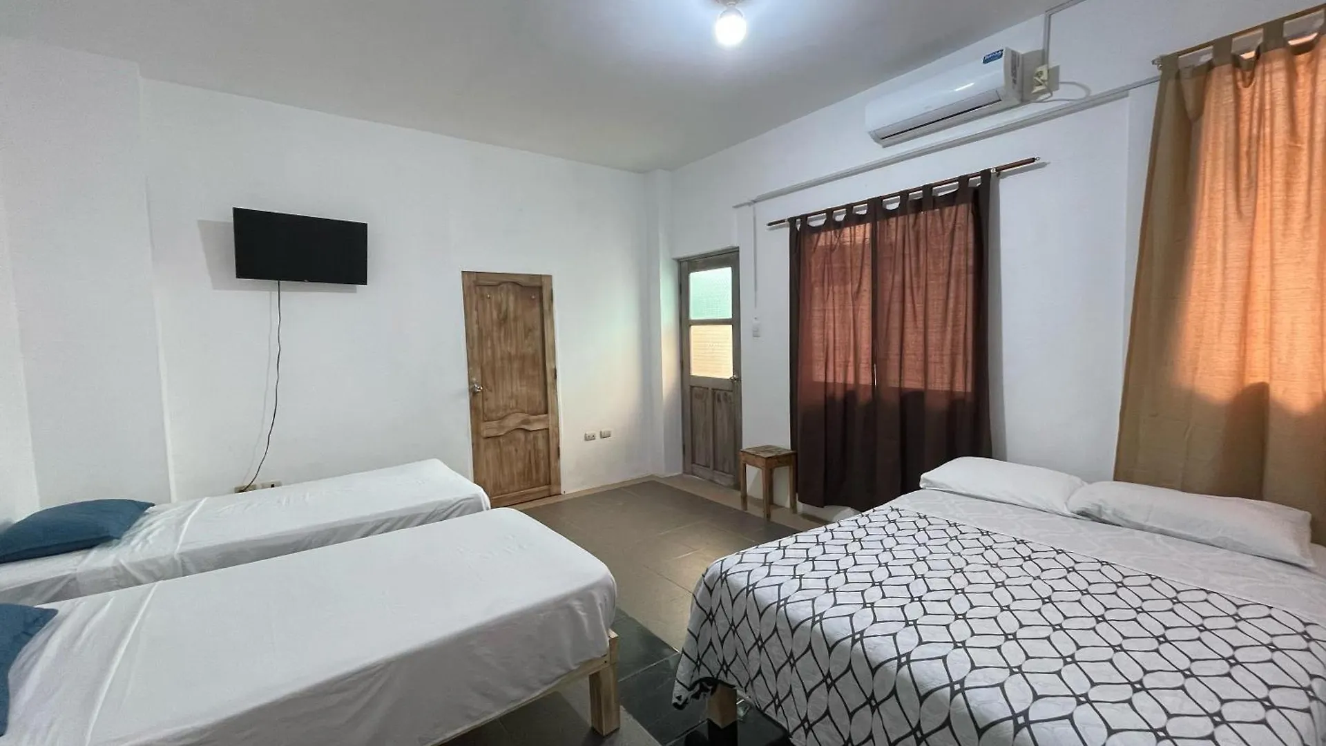 Hotel Casa De Huespedes 